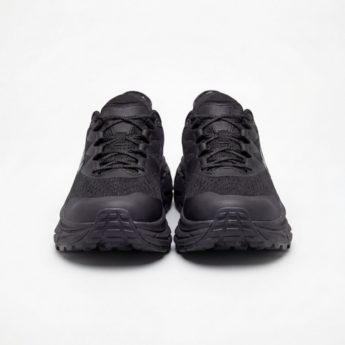 Skyline Max Triple Black Waterproof